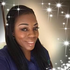 Meet your Posher, Demetria